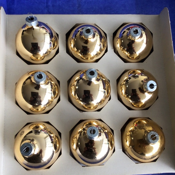 Raunch Vintage Gold Ornaments - Picture 1 of 5